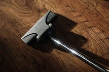 AMETEK一直提供电机清洁地板超过100年。 AMETEK电机提供所有家用电器所需的精确空气运动。